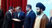 صادقی برای چهارمین سال متوالی به عنوان مدیر نمونه فیروزکوه معرفی شد