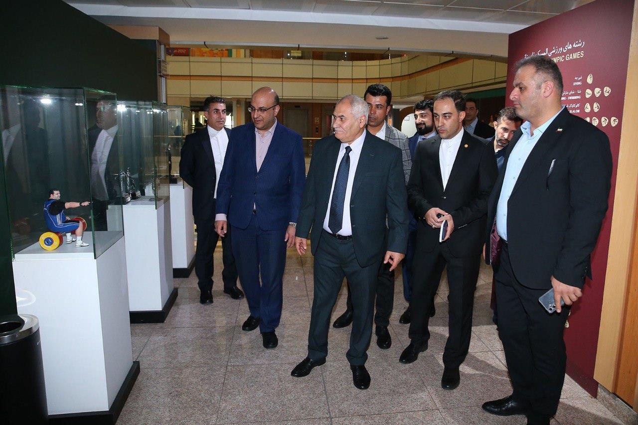 دیدار رئیس فدراسیون جهانی وزنه برداری با رئیس و دبیرکل کمیته ملی المپیک دیدار رئیس فدراسیون جهانی وزنه برداری با رئیس و دبیرکل کمیته ملی المپیک