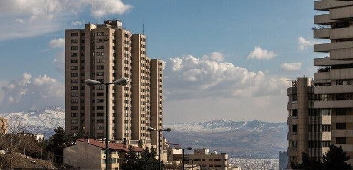 اداره کل هواشناسی استان تهران از افزایش نسبی دمای هوای این استان طی امروز و فردا (۱۱ و ۱۲ مهرماه) خبر داد.