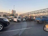 عکس | تصادف زنجیره‌ای و ترافیک سنگین در اتوبان آزادگان