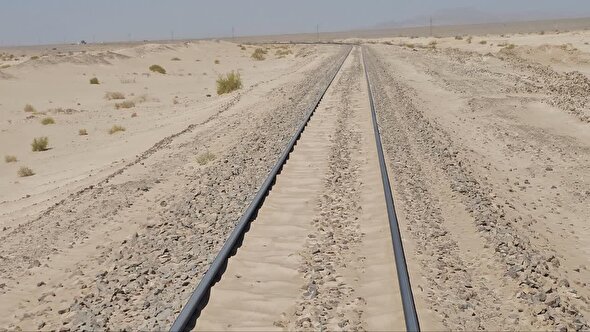 طرح تثبیت شن های روان اطراف خط آهن سیریز آغاز شد