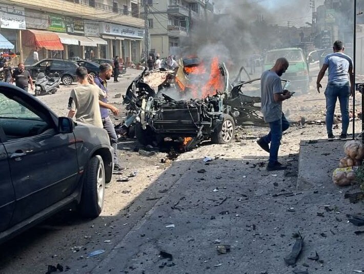 حمله پهپادی رژیم صهیونیستی به یک خودرو در جنوب لبنان حمله پهپادی رژیم صهیونیستی به یک خودرو در جنوب لبنان