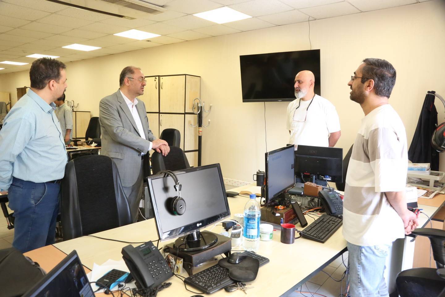 بازدید مدیرکل روابط‌عمومی صداوسیما از روزنامه جام‌جم