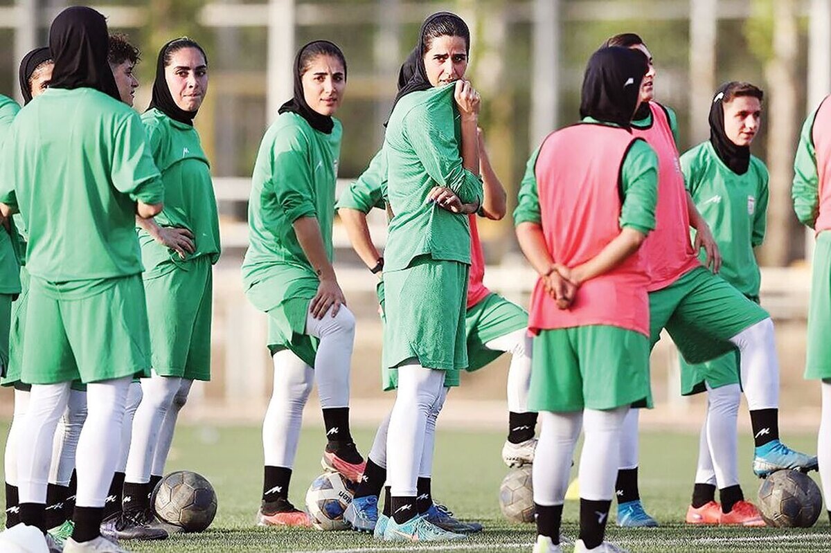 فوتبال و فوتسال بانوان در کانون بی‌توجهی!