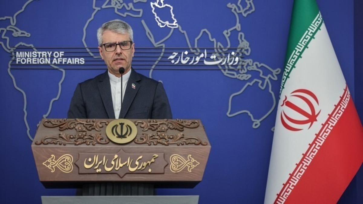 اسماعیل بقائی،سخنگوی وزارت امور خارجه بر ضرورت گفت‌و‌گو و خویشتنداری برای جلوگیری از افزایش تنش بین پاکستان و افغانستان تاکید کرد.