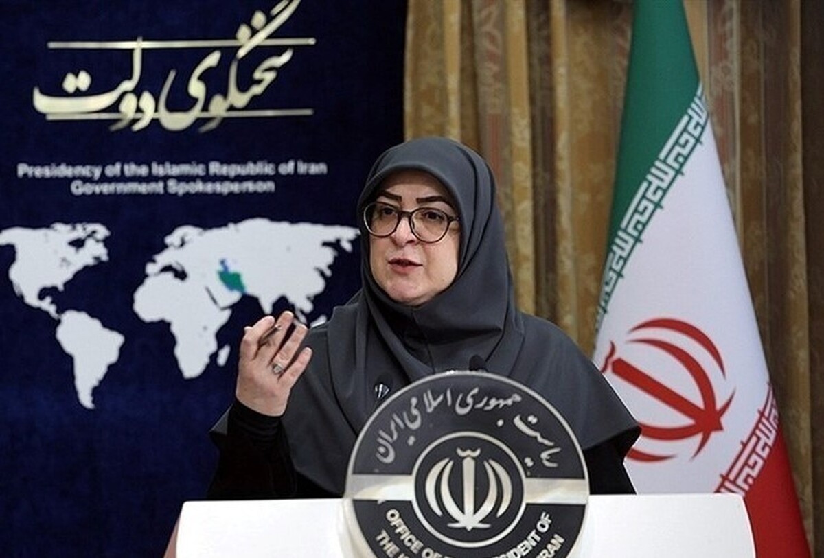 فاطمه مهاجرانی،سخنگوی دولت با بیان اینکه لایحه مشاغل حساس، نظر دولت در خصوص بکارگیری افراد و متخصصان را تأمین نمی‌کند، گفت: این لایحه حتی شامل اعضای هیات علمی دانشگاه نیز می‌شود و نظر دولت این بود که مسترد شود.