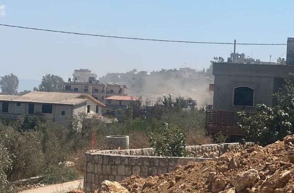 منابع لبنانی از زخمی شدن ۲ نفر در حمله پهپادی جدید رژیم صهیونیستی به جنوب لبنان خبر دادند.