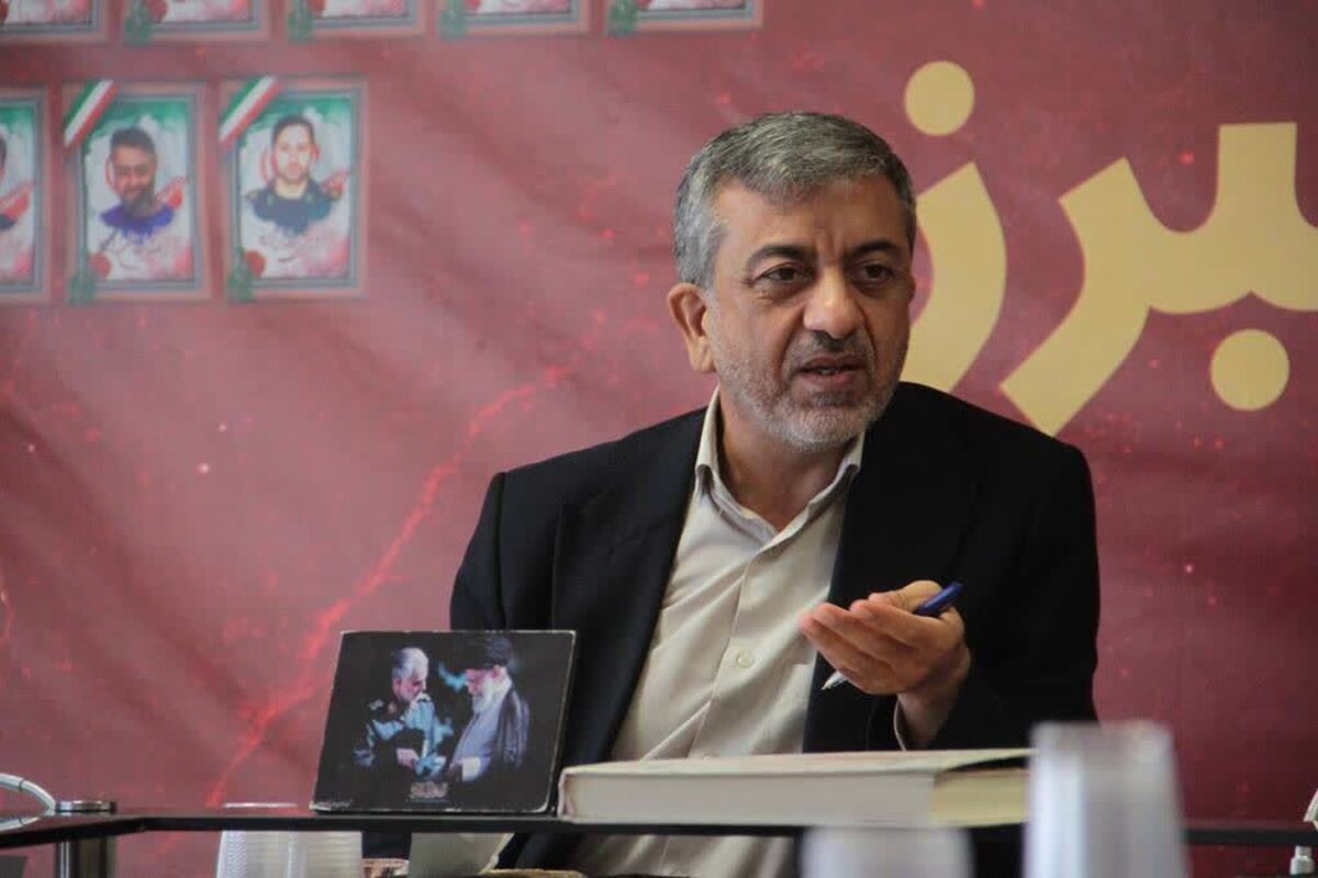 مدیرکل بنیاد شهید و امور ایثارگران استان البرز در جلسه هماندیشی با اداره کل بیمه سلامت استان بر همراهی کامل بنیاد با جامعه ایثارگری و تلاش برای تسهیل دسترسی آنان به خدمات درمانی و بیمهای تأکید کرد.