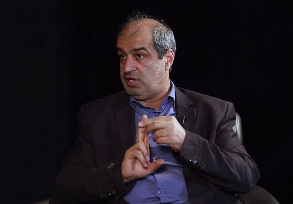 سخنگوی صنعت آب گفت: ما دنبال این هستیم که با کاهنده‌ها و نصب کنتور‌های هوشمند و مدیریت فشار به طرف جیره بندی آب در تهران نرویم.