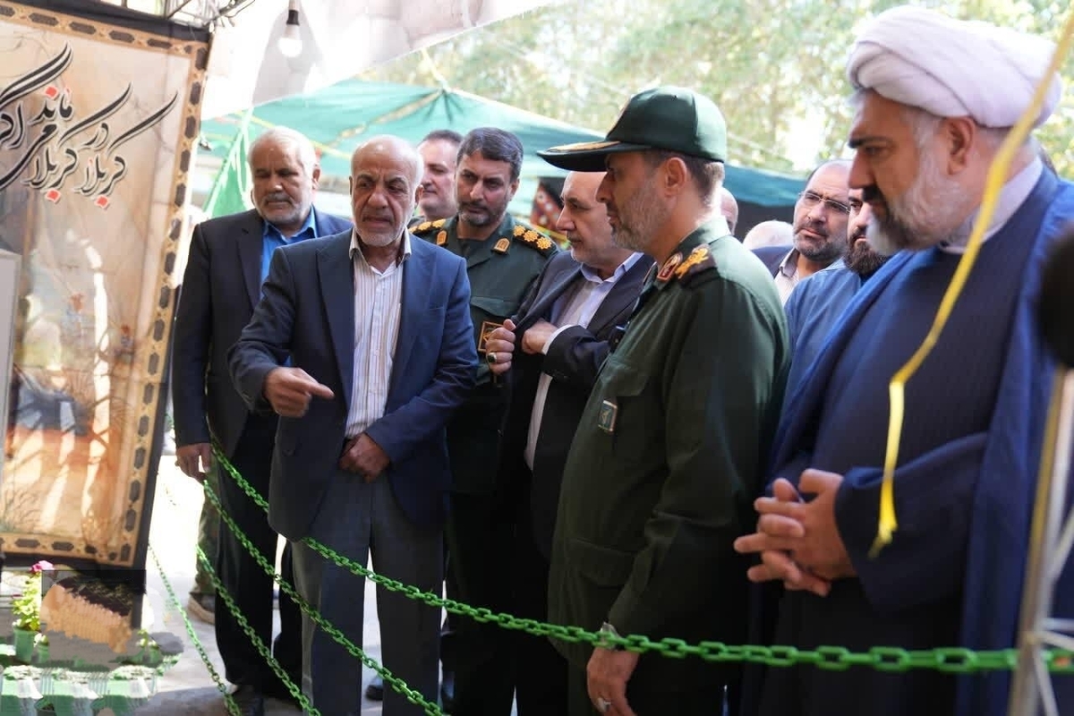 ببینید | برگزاری نمایشگاه دستاورد‌های بخش کشاورزی استان البرز با گرامیداشت شهدای سنگر ساز بی سنگر