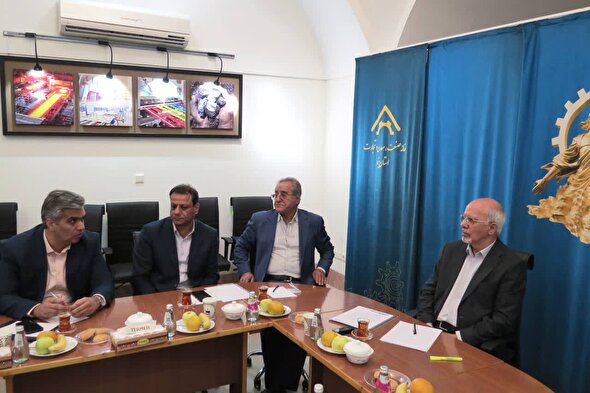 هماندیشی خانه صمت یزد و شرکت گاز در مسیر تأمین پایدار انرژی واحدهای صنعتی