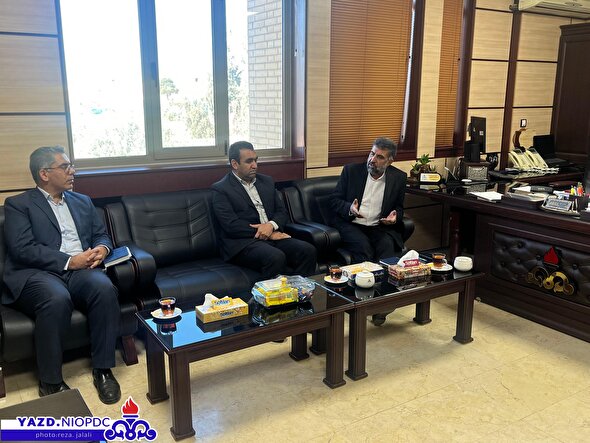 تأمین به موقع و پایدار سوخت عشایر همزمان با آغاز فصل سرما در استان