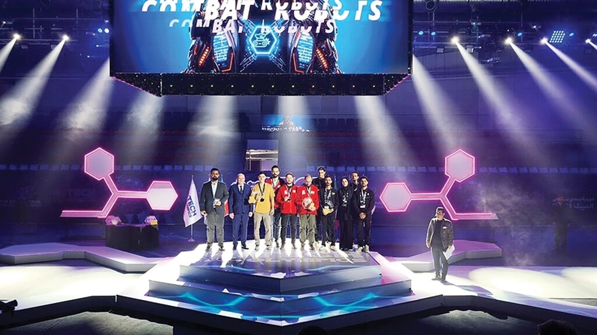 المپیک همیشه یادآور لحظه‌های حساس ورزشی در ذهن جامعه است رویدادی که در آن، یک ورزشکار سال‌ها به خود سختی می‌دهد تا در یک لحظه سرنوشت خود رارقم بزند اماهمان‌طور که می‌دانیم المپیک محدودبه صحنه ورزش نیست،همین چندماه پیش بودکه بچه‌های ایرانی درالمپیک‌های علمی خوش‌درخشیدندو پرچم ایران را بر بام دنیا برافراشتند و حالا نوبت المپیک فناوری است که دومین دوره‌اش در ایران برگزار شود وجوانان و نوجوانان ایرانی توانایی‌های علمی خودرابه بوته آزمایش بگذارند.