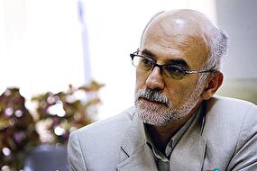 آقای فروتن! از دنیای ویدئوکلوپ‌های خیابانی بیرون بیایید