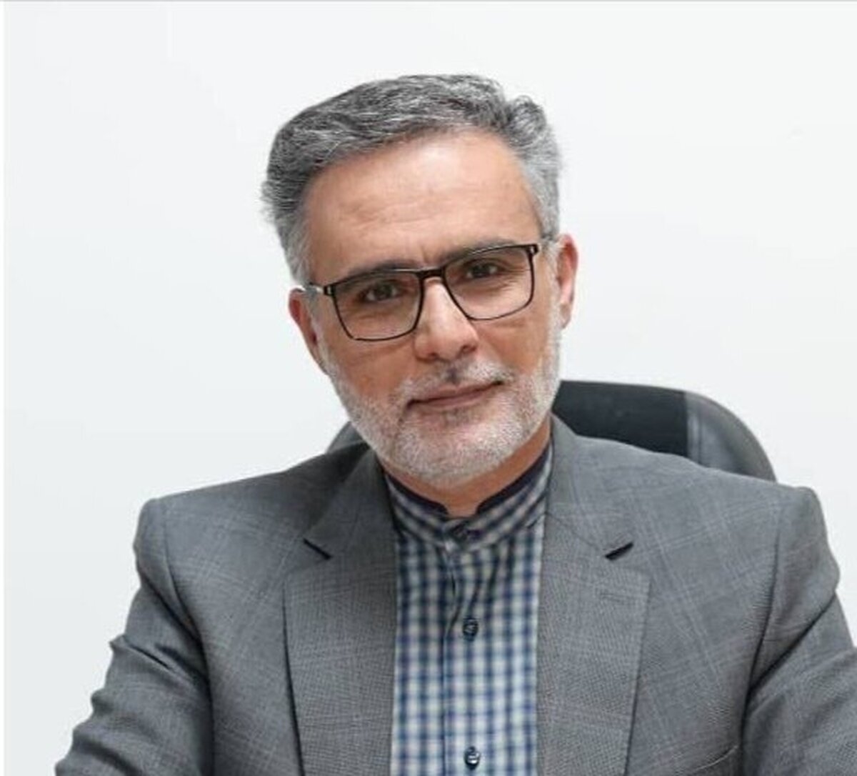 مدیر کل صدا وسیمای مرکز کرمان گفت: سیمای کرمان با دو برنامه «نسل بیدار» و «شب های کرمان» به صورت ویژه به روز ۱۳ آبان «روز ملی مبارزه با استکبار جهانی» می‌پردازد.