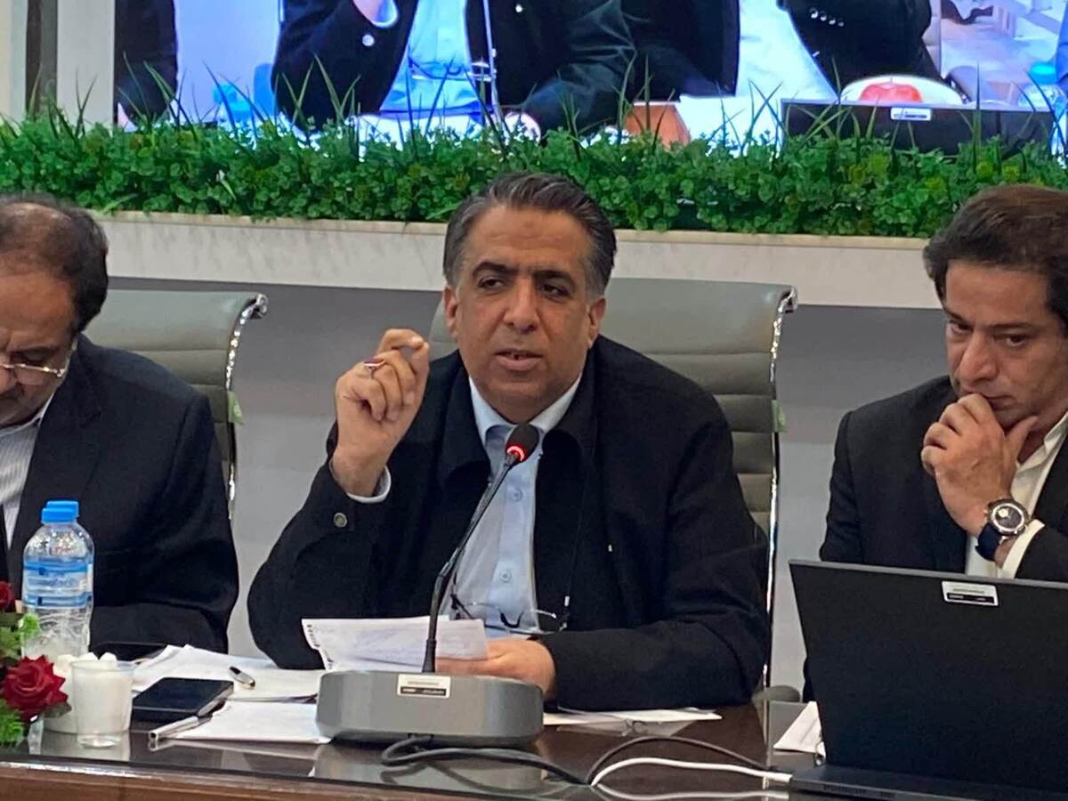 مدیرکل فرهنگ و ارشاد اسلامی استان کرمان گفت: برنامه‌های توسعه فرهنگی استان در چارچوب کلان برنامه‌های وزارت فرهنگ و ارشاد اسلامی به‌ویژه مردمی‌سازی، عدالت فرهنگی و بهره‌گیری از فناوری‌های نوین و با مشارکت فعال اصحاب فرهنگ و هنر و رسانه در حال اجرا است.