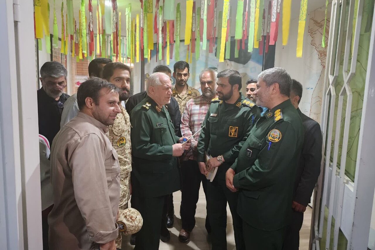 دستیار و مشاور عالی فرماندهی کل قوا در امور نیروهای مسلح گفت: روحیه جهادی و مردمی بسیج ستون استوار امنیت و پیشرفت کشور است.