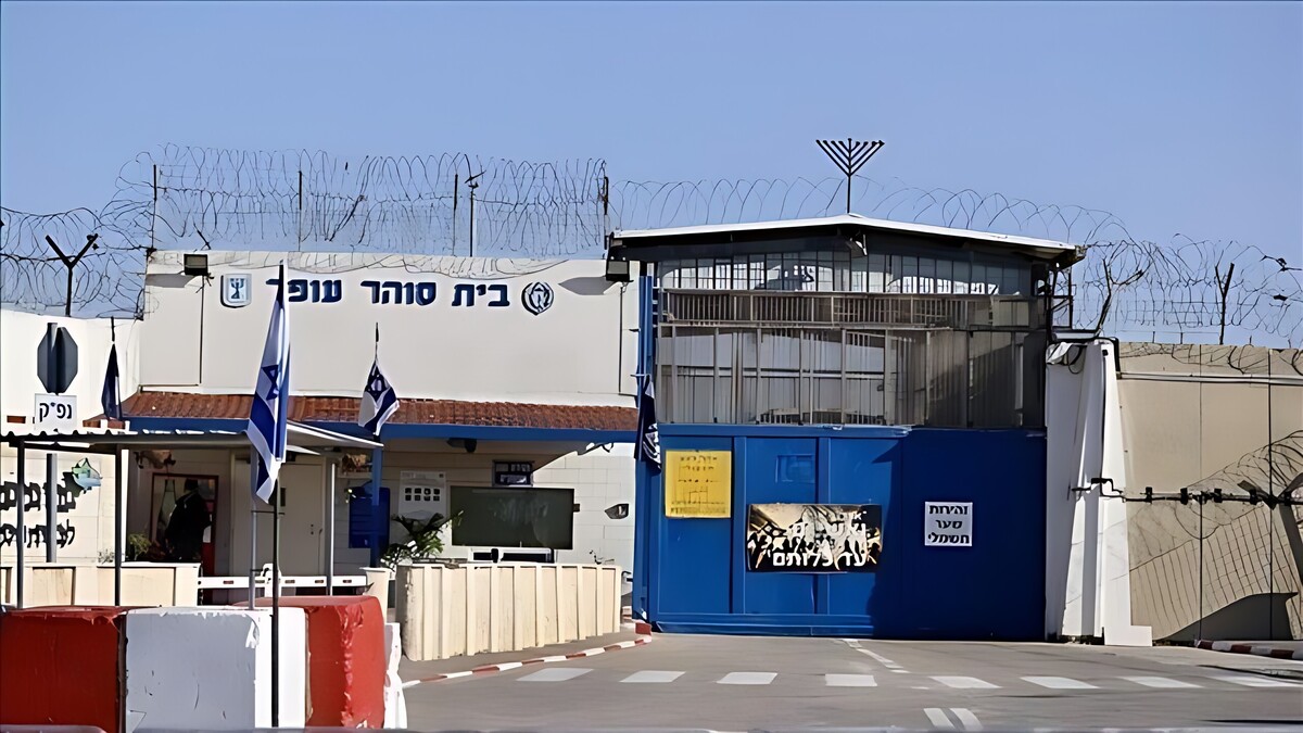 سه نهاد فلسطینی مرتبط با امور اسرا اعلام کردند که رژیم صهیونیستی ۹۲۵۰ فلسطینی را در زندان‌های خود اسیر کرده است.