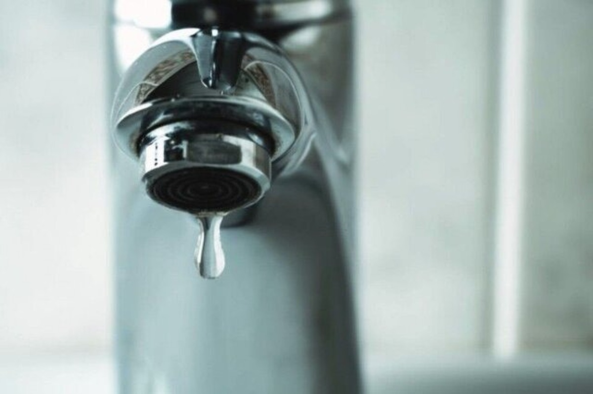 سخنگوی صنعت آب گفت، باتوجه به وضعیت منابع آبی در تهران مجبور به اعمال محدودیت هستیم و اگر شرایط به همین روال ادامه یابد اوضاع بدتر خواهد شد.