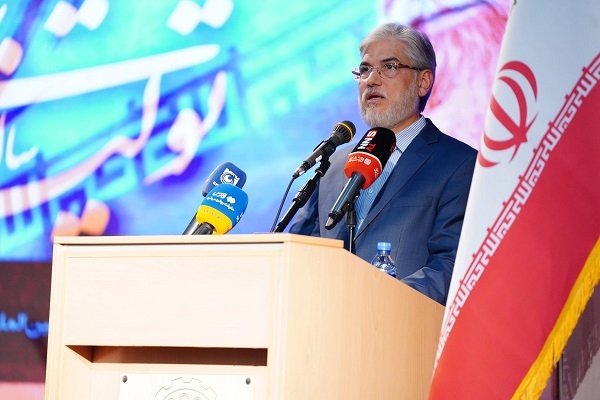 در دانشگاه صنعتی امیرکبیر برگزار شد؛تجلیل بانک صادرات ایران از ۶۷ دانشجوی نخبه المپیادی کشور