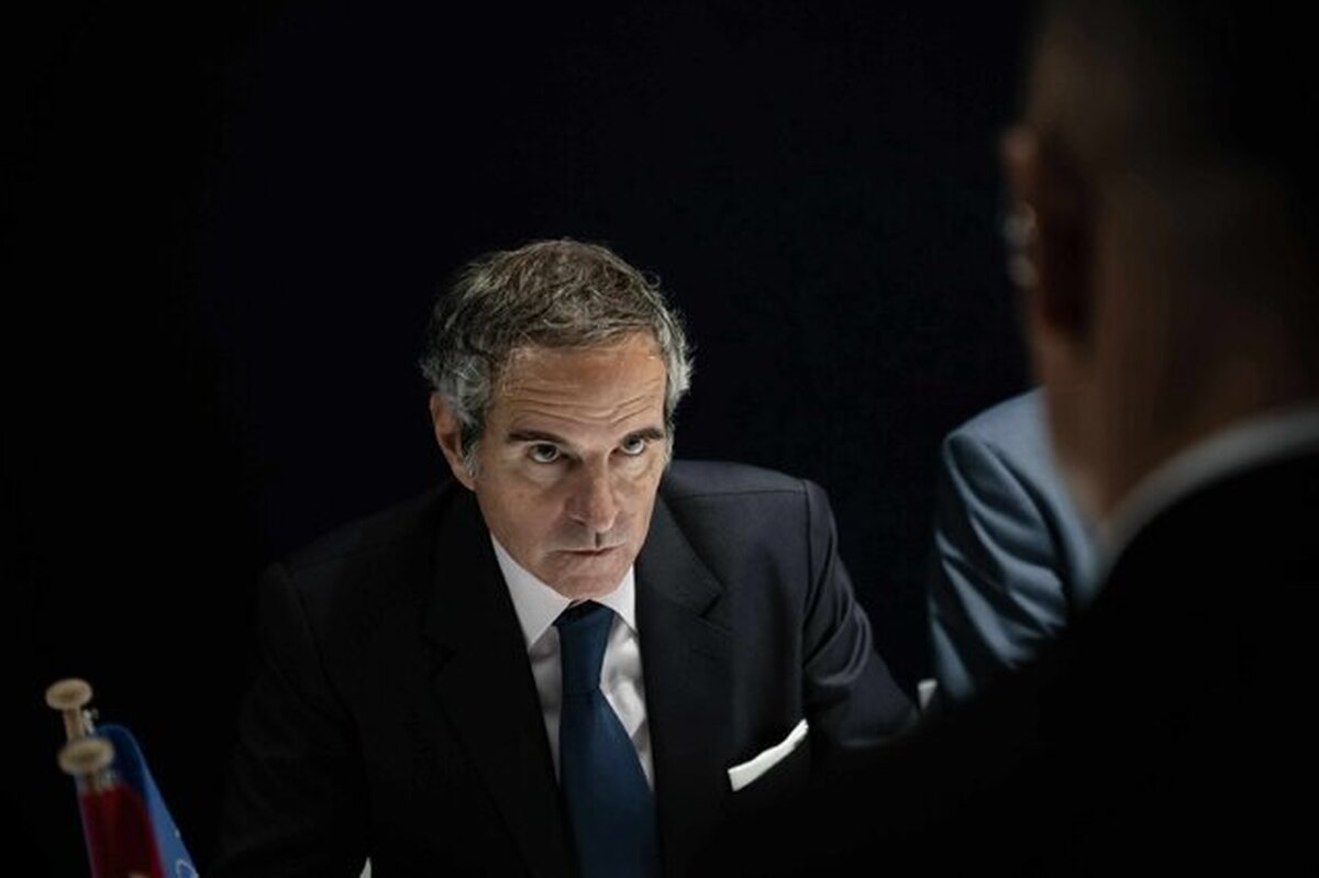 مدیرکل آژانس بین‌المللی انرژی اتمی با بیان اینکه این نهاد در حال گفت‌وگو با ایران برای احیای بازرسی‌هاست، گفت: اورانیوم غنی‌شده تا سطح ۶۰ درصد همچنان در تاسیسات هدف‌قرار گرفته‌شده وجود دارد.