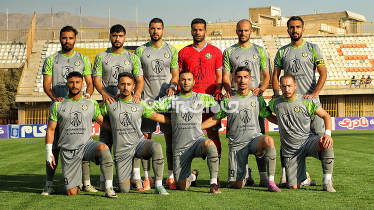 تیم نود ارومیه در هفته یازدهم لیگ دسته اول فوتبال ایران در دیداری خارج از خانه مقابل فرد البرز با نتیجه تساوی بدون گل متوقف شد و یک امتیاز ارزشمند کسب کرد.