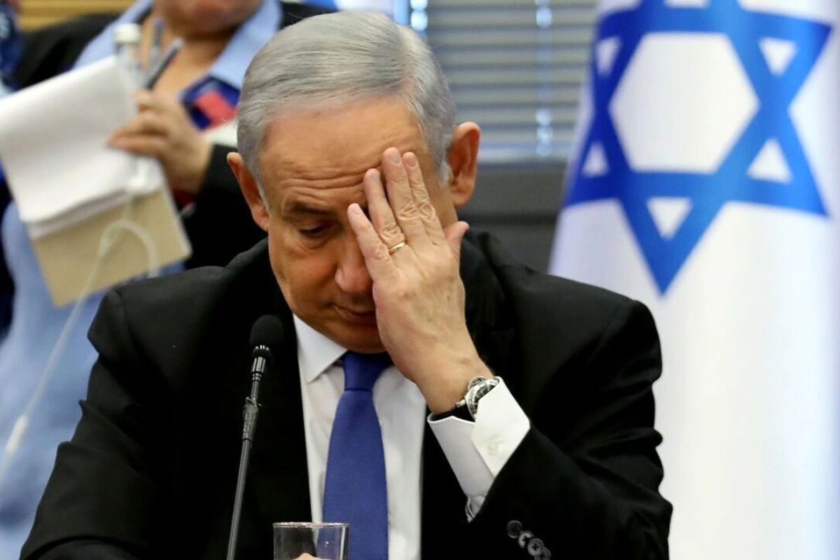 ایال برکوویچ، مجری کانال ۱۳ اسرائیل گفت: پزشکان متخصص تایید کردند بنیامین نتانیاهو نخست وزیر اسرائیل به بیماری آلزایمز و زوال عقل پیشرفته مبتلا شده است.