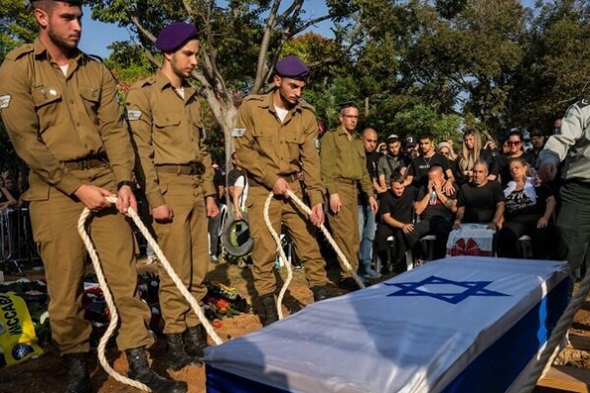 رژیم صهیونیستی جسد افسر خود را تحویل گرفت