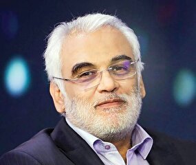 صدای آرام علم و ایستادگی