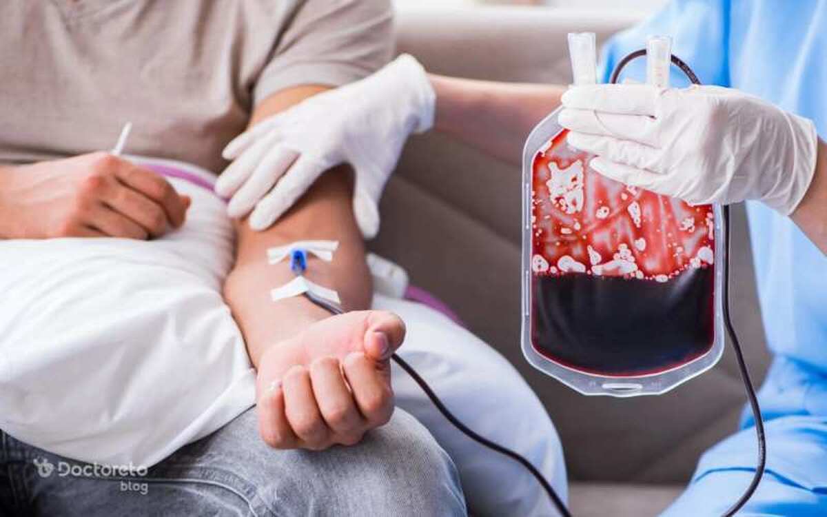 معاون اجتماعی سازمان انتقال خون با اشاره به افزایش آلودگی هوا در کلانشهرها از شهروندان خواست تا در این شرایط هم اهداکننده خون باشند و از بیماران حمایت کنند.