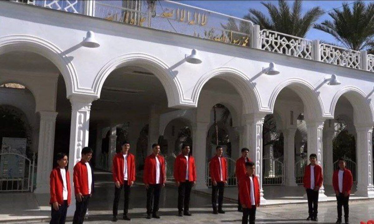 «ایران سرود» با گروه سرود «رایت الهدی» از گراش استان فارس به روی آنتن رفت