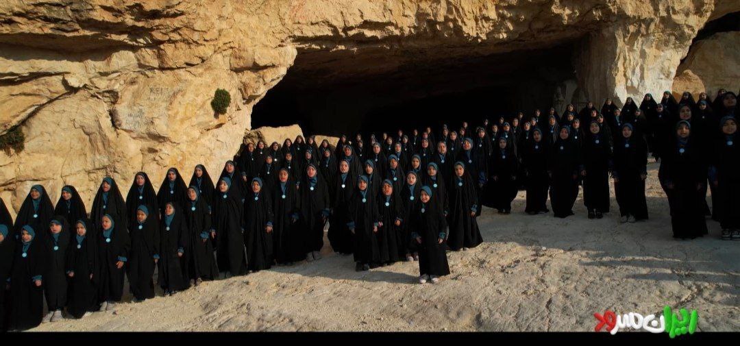 نماهنگ «بچه‌های حاج قاسم» با اجرای دختران جهرمی در برنامه «ایران سرود»