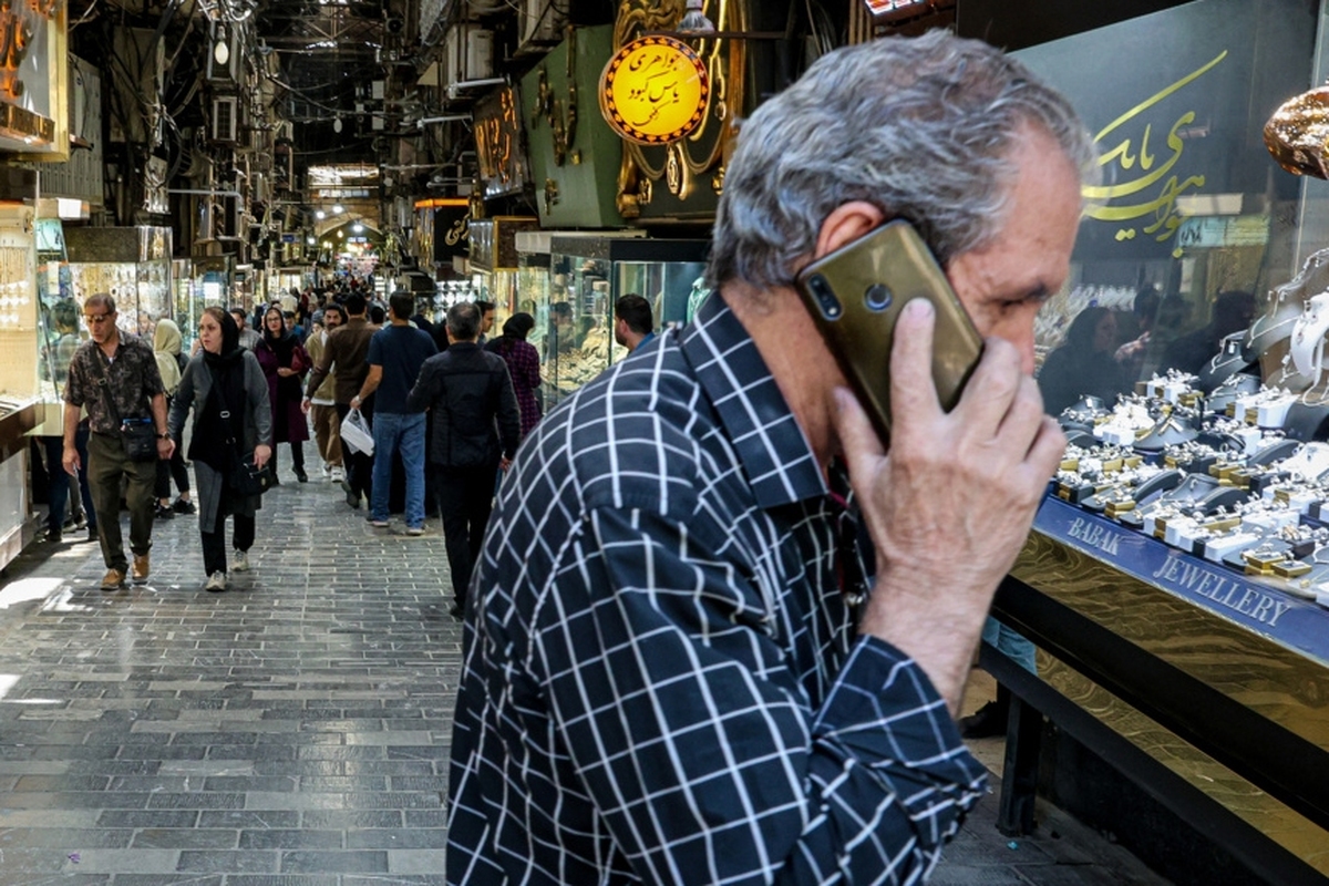 قیمت انواع سکه و مصنوعات طلا در بازار تهران تحت تاثیر افزایش قیمت جهانی طلا روز سه شنبه (۲۰ آبان) به رشد قیمتی خود ادامه داد و هر سکه تمام بهار آزادی به کانال ۱۱۴ میلیون تومانی رسید.