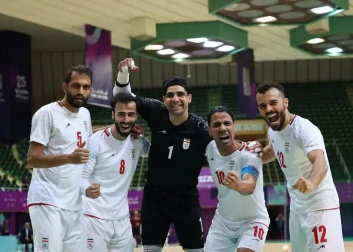 دیدار نهایی رقابت‌های فوتسال بازی‌های کشورهای اسلامی با پیروزی قاطع و پنج بر صفر ایران مقابل مراکش به پایان رسید تا شاگردان وحید شمسایی، طلایی شوند.