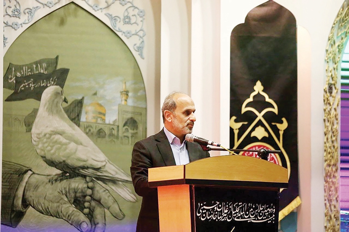 «بیست‌ودومین اجلاس بین المللی تجلیل از پیرغلامان و خادمان حسینی» شامگاه بیست‌ودوم آبان با حضور رئیس رسانه‌ملی و به میزبانی خراسان‌رضوی در صحن قدس حرم مطهر رضوی به کار خود پایان داد.