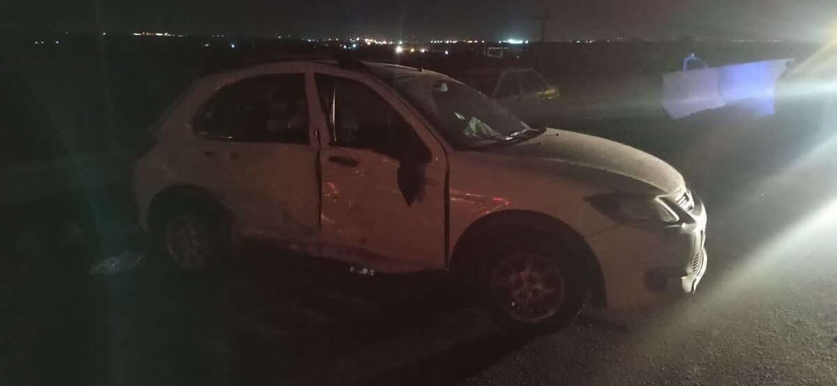 رئيس پليس راه استان با اشاره به مصدومیت۴ نفر در برخورد ۶ دستگاه خودرو در باند شمالی آزادراه قزوين – زنجان، بر لزوم رعايت فاصله طولي و سرعت مطمئنه در شرايط لغزندگی جاده‌ها تاکيد کرد. 