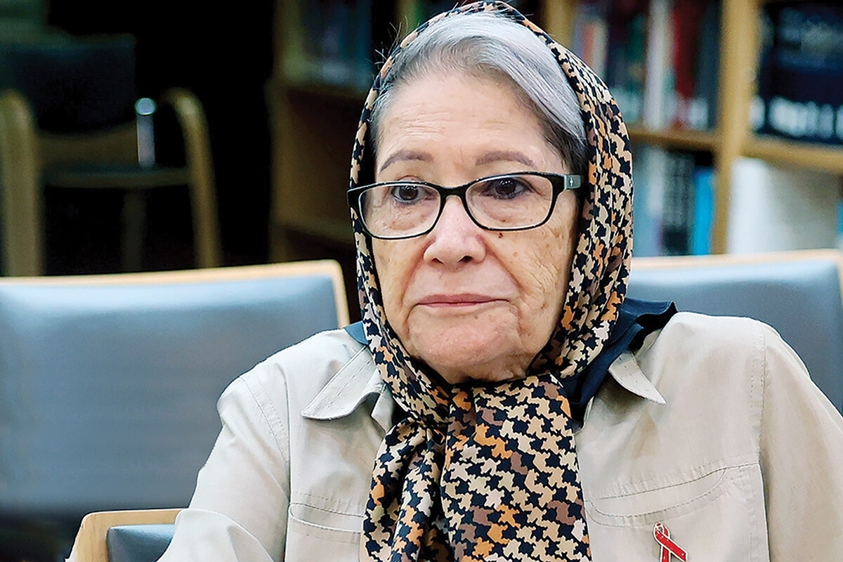 آنفلوآنزا به اندازه کرونا می‌تواند یک کابوس باشد؛ کابوسی که همه‌گیر شود و مانند کرونا همه را در فضای خانه حبس کند. مینو محرز، متخصص بیماری‌های عفونی و گرمسیری اما این اتفاق را نزدیک به واقعیت می‌داند. او می‌گویدهرچندسویه جدید آنفلوآنزا ضعیف‌تر از سویه‌های قبلی است امامی‌تواند پاندمی عظیمی داشته باشد.