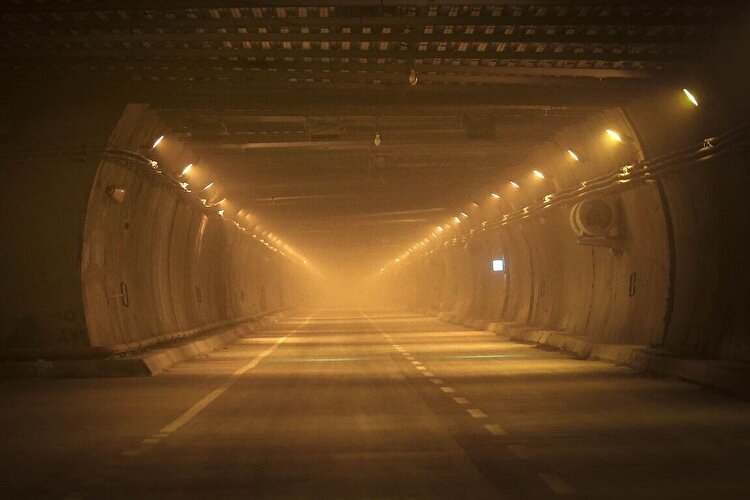 هر دو باند تونل نیایش و تونل امیرکبیر امشب مسدود است