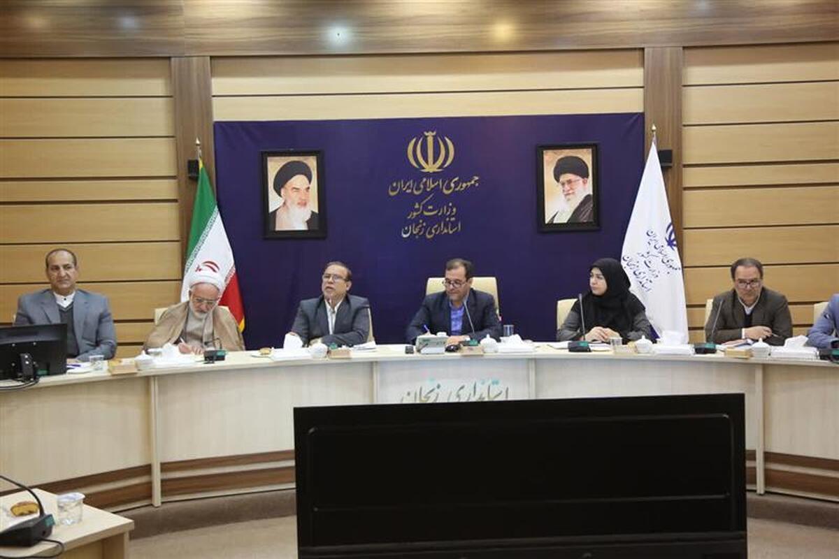 لطفی معاون توسعه مدیریت و منابع استانداری با اشاره به اینکه تنها ۳۹ درصد از قوانین مرتبط با ایثارگران اجرایی شده‌اند، تأکید کرد که اصلاح قوانین باید مبتنی بر آسیب‌شناسی دقیق انجام شود و افراد جانباز و ایثارگر غیرکارمند دولت نیز مورد حمایت قرار گیرند.