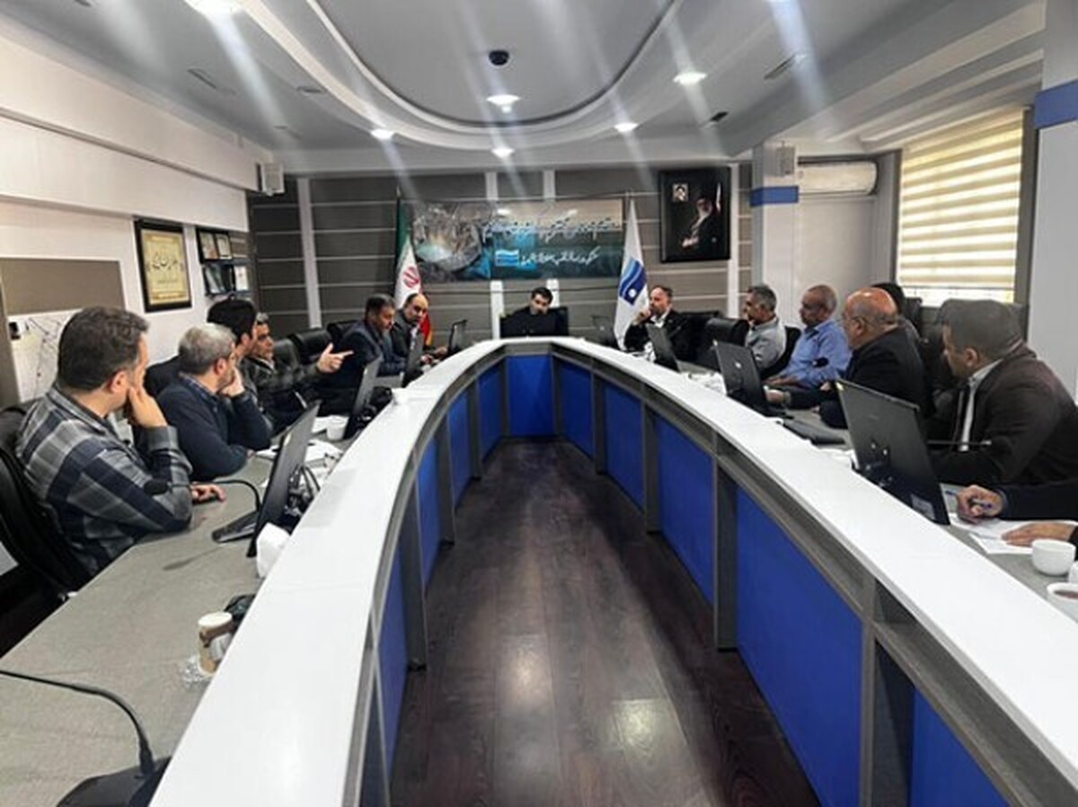 کمیته اضطراری بحران شرکت آب منطقه‌ای البرز با حضور مدیرعامل، معاونان و مدیران امور آب و با هماهنگی دفتر مدیریت بحران در سالن جلسات شرکت برگزار شد.