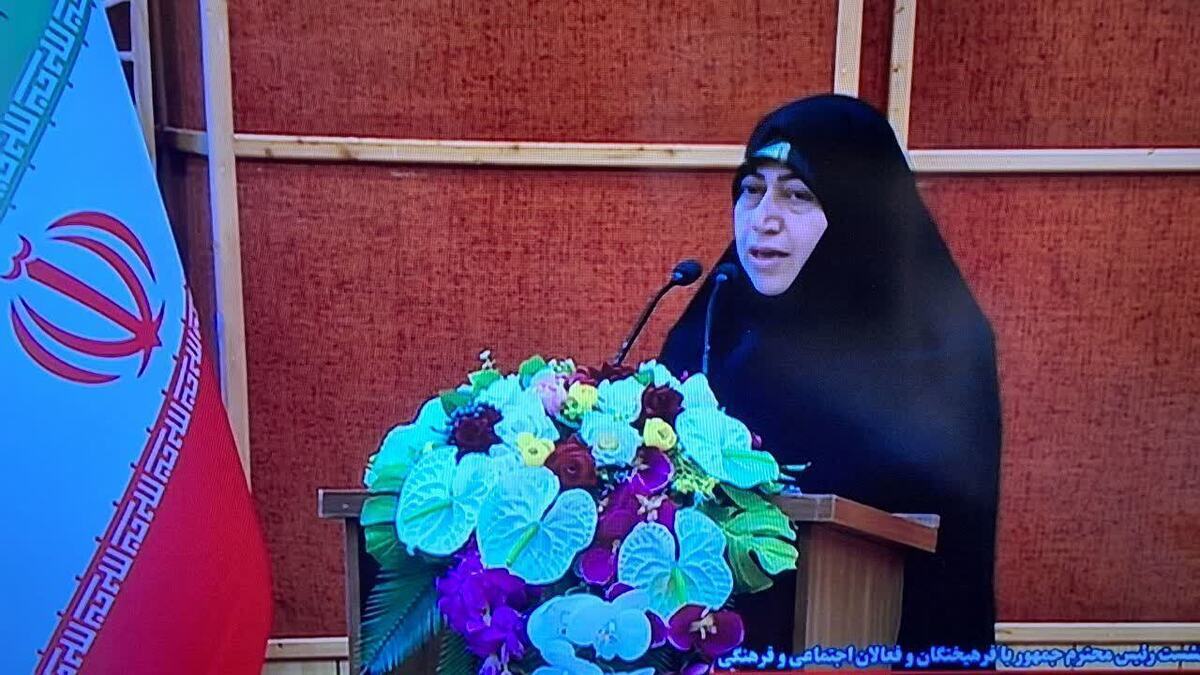 فاطمه محمدبیگی خواستار اختصاص ردیف بودجه مشخص برای توسعه زیرساخت‌های بهداشت و درمان شد.