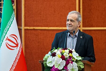 ببینید | رئیس‌جمهور: امیدوارم با روندی که جلو می‌رویم دیگر برق را قطع نکنیم