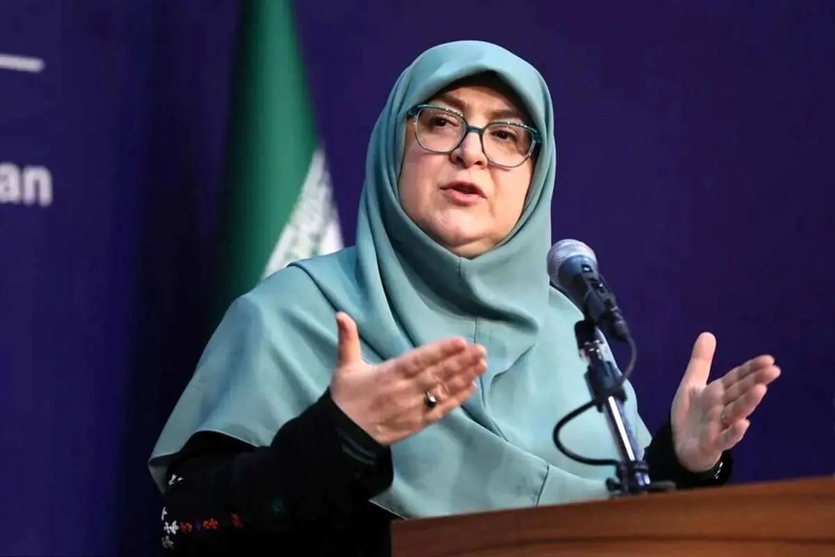 فاطمه مهاجرانی،سخنگوی دولت با اشاره به اقدام بانک مرکزی در آغاز فرآیند «گزیر» (فیصله) بانک آینده، گفت: ناترازی بانکها یکی از دلایل خلق تورم است و امیدواریم این موضوع منجر به کنترل تورم شود.