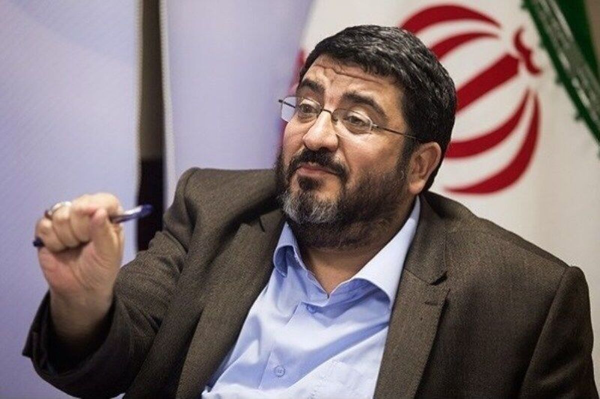 صحبت‌های اخیر آقای تخت‌روانچی در چهارمین «همایش بین‌المللی مطالعات ایران معاصر» درباره جنگ ۱۲ روزه، در هسته خود یک سؤال مهم و از آن مهم‌تر، پاسخی دربرداشت که نشان می‌دهد هنوز رویکردی در دستگاه سیاست خارجی جولان می‌دهد که از اذعان به فریبکاری و توطئه‌آمیز‌بودن کل فرآیند مذاکرات پیش از جنگ خودداری می‌کند. 