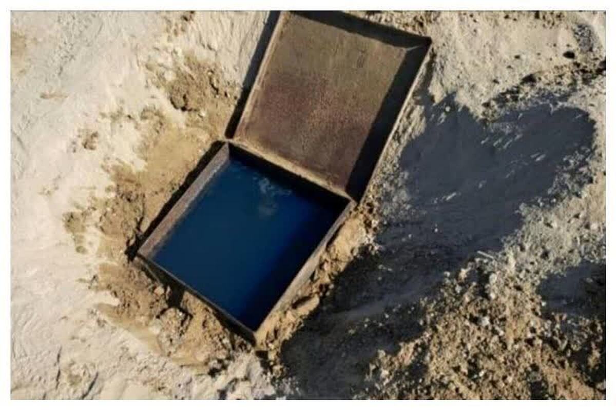 فرمانده انتظامی استان قزوین از کشف 118 هزار و 400 لیتر گازوئیل قاچاق از یک واحد تولیدی صنعتی در شهرک صنعتی پاسارگاد شهرستان بوئین زهرا به ارزش بیش از 55 میلیارد ریال خبرداد.