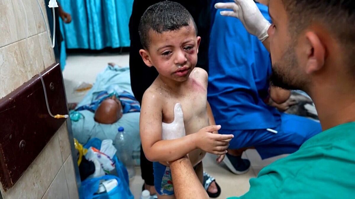 مدیر بخش کودکان و زایمان در مجتمع پزشکی ناصر در غزه گفت که بیش از ۲۲ هزار کودک از ابتدای حملهی (اکتبر ۲۰۲۳) رژیم صهیونیستی تاکنون در این منطقه به شهادت رسیدند.