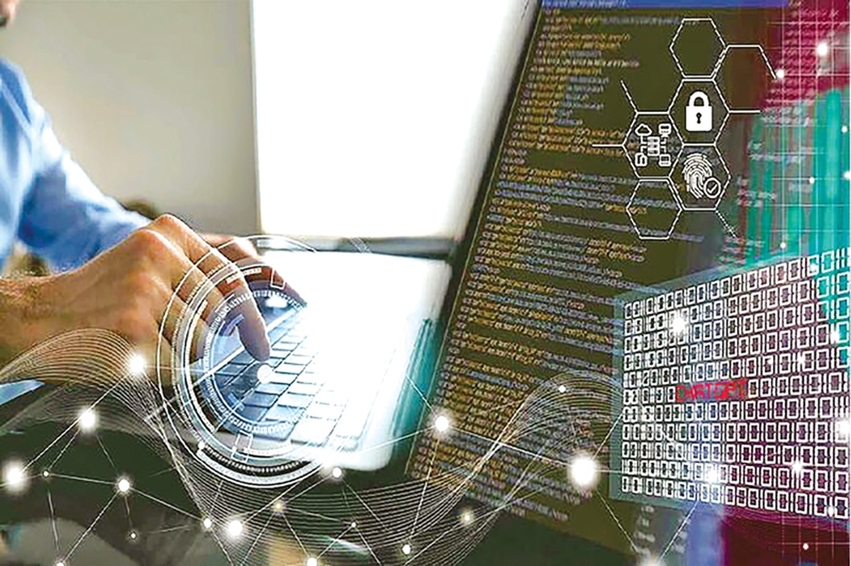 دومین المپیک فناوری در بخش اینترنت اشیاء با حضور ۱۱۶ تیم داخلی در حالی برگزار شد که محور اصلی آن چالش‌های امنیت سایبری و طراحی دیوایس‌های هوشمند بود. به گفته مدیر اجرایی و رئیس کمیته علمی این لیگ، تیم‌های خارجی به‌دلیل موانع سیاسی، هزینه‌های سفر و نبود اسپانسر از حضور و رقابت در ایران انصراف دادند.