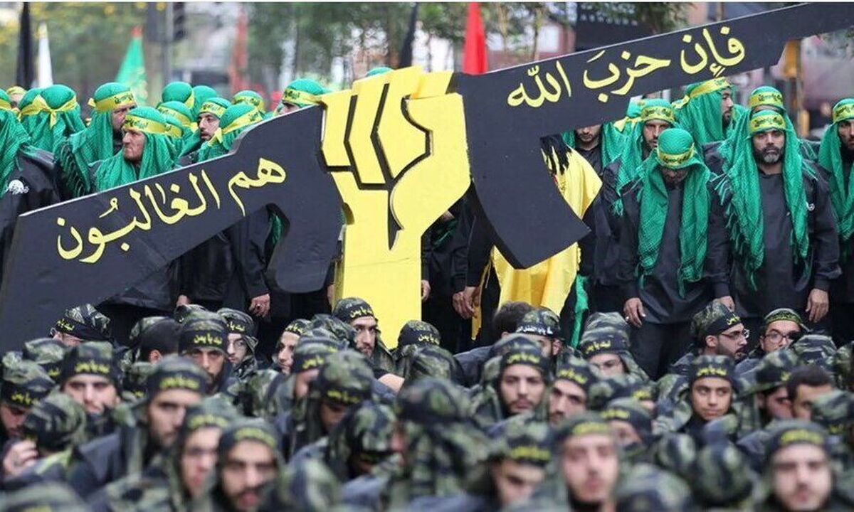 در حالی که واشنگتن خواستار خلع سلاح کامل در سراسر لبنان تا پایان سال شده، حزبالله همچنان در برابر فشارهای خارجی ایستاده و ارتش لبنان نیز ماموریت مقابله با تجاوزات رژیم اسرائیل را برعهده گرفته است.