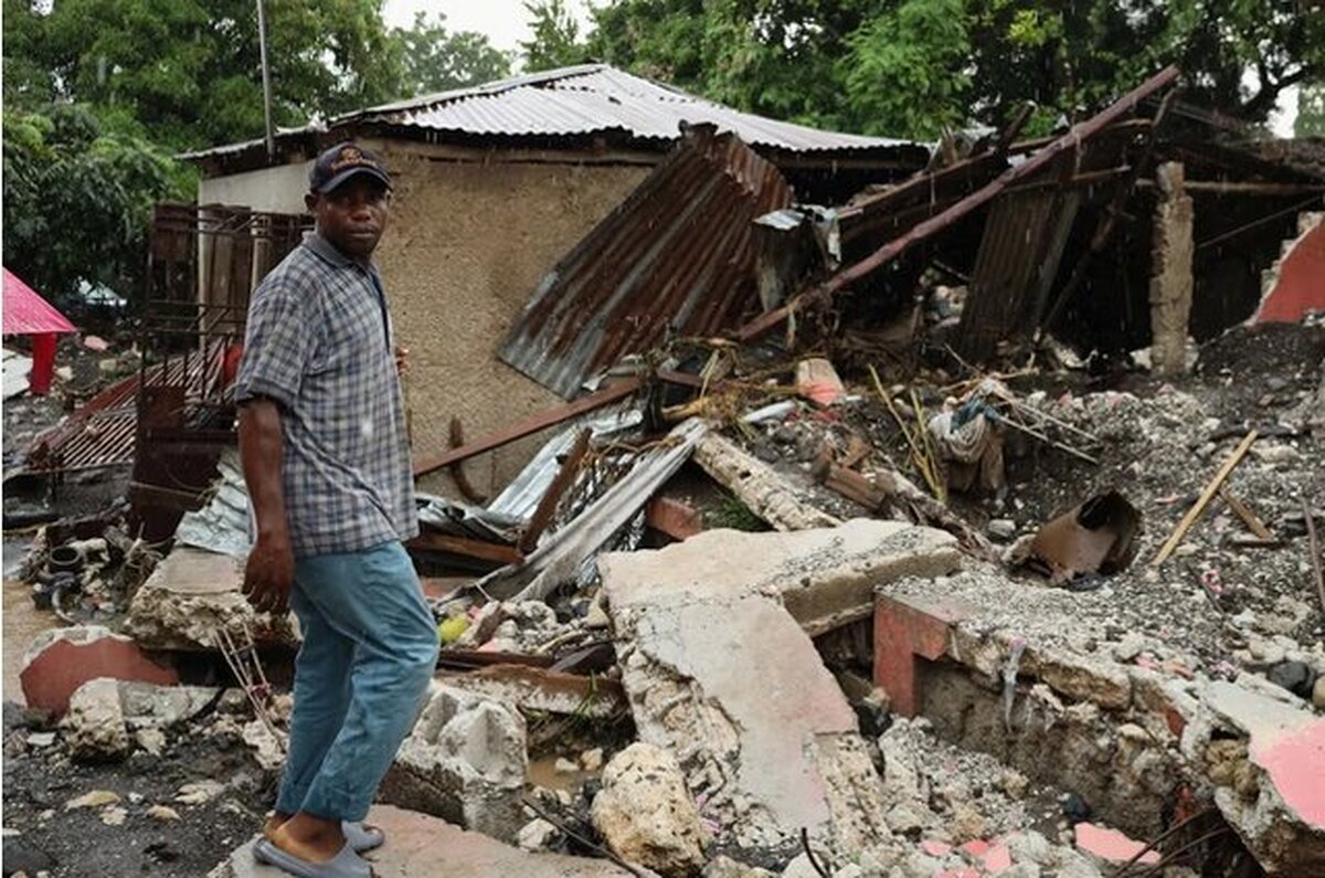 شمار قربانیان تاییدشده طوفان «ملیسا» که بخشهای وسیعی از شمال کارائیب را ویران کرده است تا روز گذشته (پنجشنبه) به ۴۹ نفر رسید.