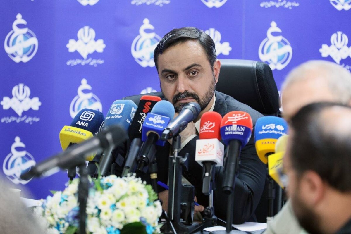 رئیس مرکز سیمرغ رسانه ملی، امروز دوشنبه ۱۰ آذر ماه در نشستی با اصحاب رسانه از جزئیات طرح‌ها و تولیدات در دست ساخت این مرکز خبر داد.